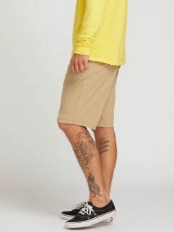 Volcom Frickin Static Hybrid Short -Dannershop A3211806 DKA 1 1420x 81f6dde3 9041 44e9 bf6f daa35ccaed8c