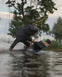 Follow Layer 3.1 Outer Spray Anorak 16 Follow Layer 3.1 Outer Spray Anorak -Dannershop AnorakDetail 03