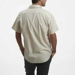 Howler Brothers San Gabriel Button Shirt -Dannershop S20 San Gabriel Shortsleeve Zigzag Dobby Vanilla Bean Back 800x800 crop center.progressive f1e9a55f 9caf 4c40 9bfb 65e4a5f654e4